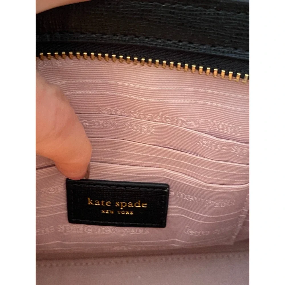 Kate Spade New York Black Saffiano Leather Wristlet Clutch Gold Logo Bag‎